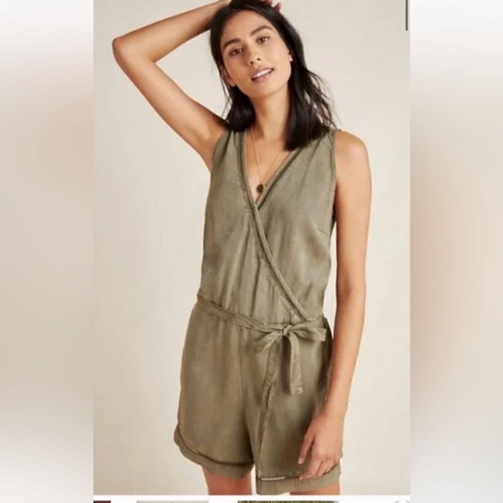 Cloth & Stone Green High Waist Romper size XS